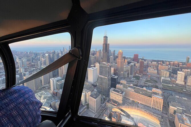 Chicago Helicopter 25-Mile Tour for up to Three Passengers - The Sum Up