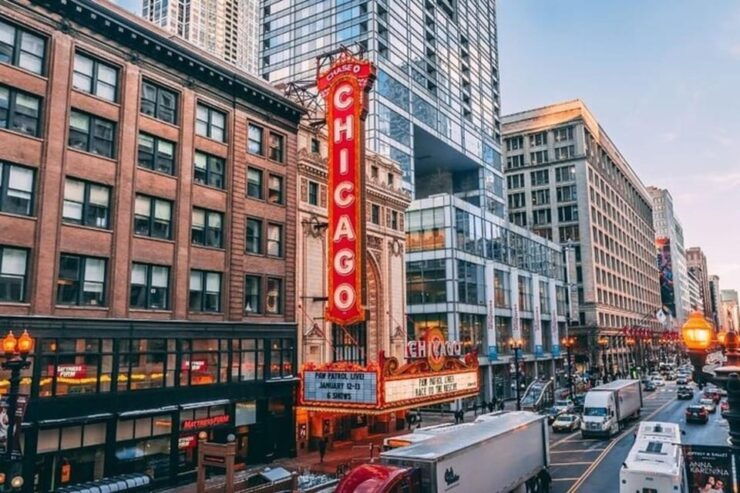 Chicago : Highlights Walking Tour With A Guide - Itinerary Highlights