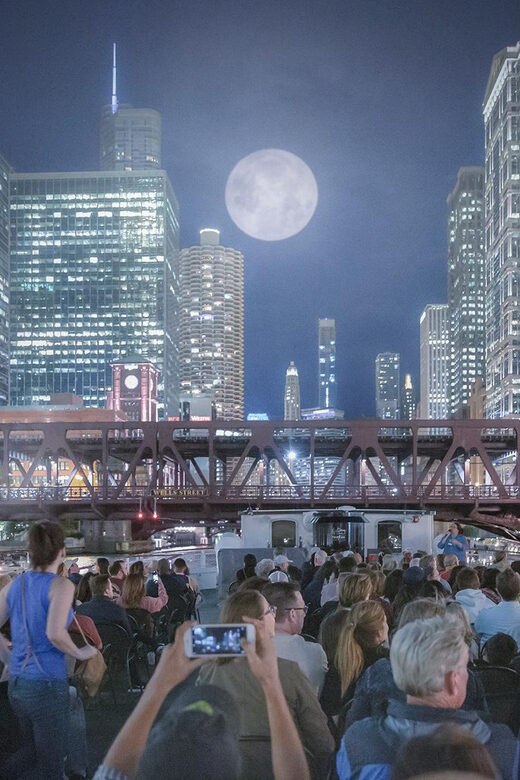 Chicago: Historic Gangsters & Twilight Tales Night Cruise - Good To Know