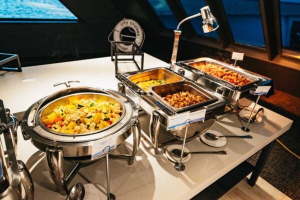 Chicago: Lake Michigan Buffet Brunch, Lunch or Dinner Cruise - The Sum Up