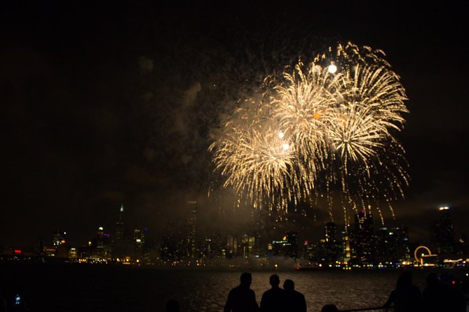 Chicago Lake Michigan Fireworks Cruise - Common Questions