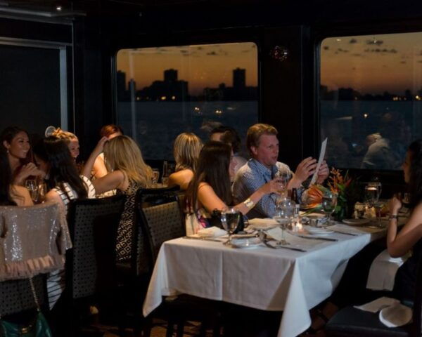 Chicago: Lake Michigan Gourmet Brunch/Lunch/Dinner Cruise - Common Questions