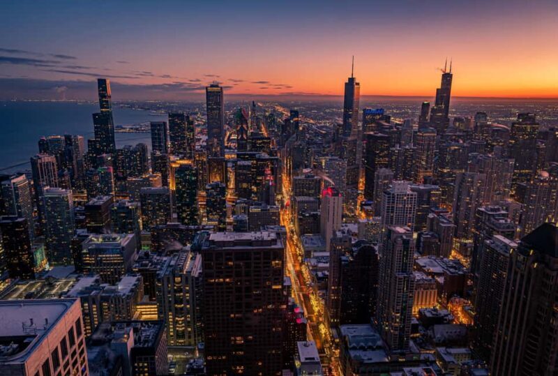 Chicago: Magnificent Mile Tour With Optional 360 Chicago - Architectural Gems and Design Details