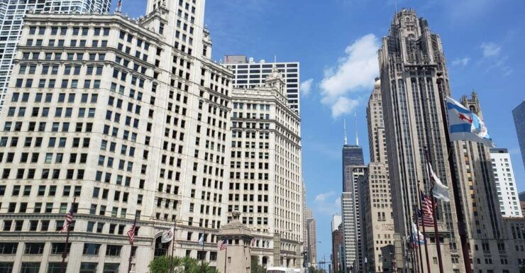 Chicago: Must See Chicago 15 Minute Walking Tour - Chicago Architecture Center Tour