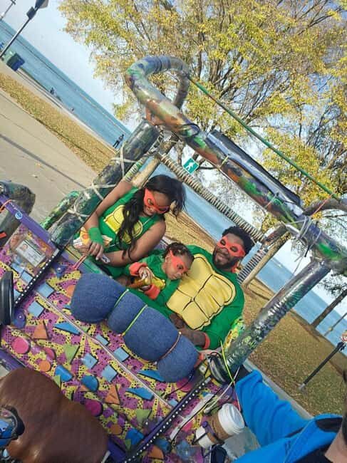 Chicago: Pedicab Tour with Music and Sights - Good To Know