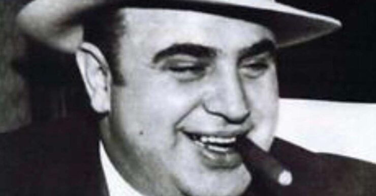 Chicago: Private 3-Hour Al Capone Gangster Tour - Tour Experience