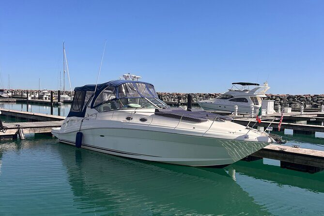 Chicago Private Boat Day - Sunset, Skyline & Celebration - Pricing and Value