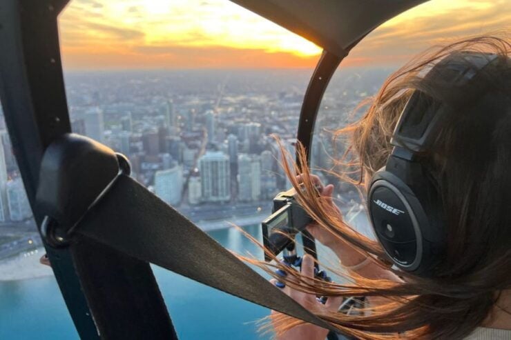 Chicago: Private Helicopter Tour of Chicago Skyline - Experience