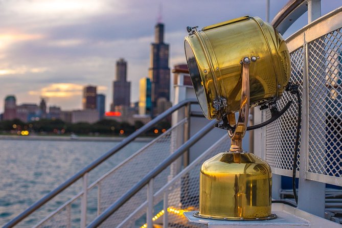 Chicago River and Lake Michigan Sunset Boat Tour - Recommendations and Feedback