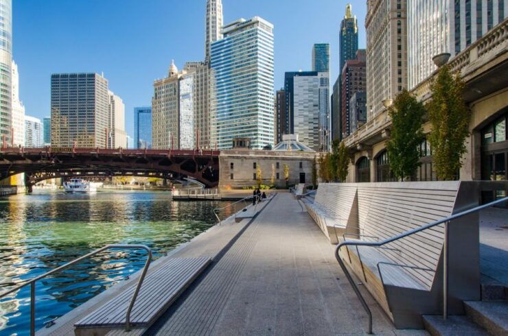 Chicago: Self-Guided Audio Tour - Tour Provider and Location