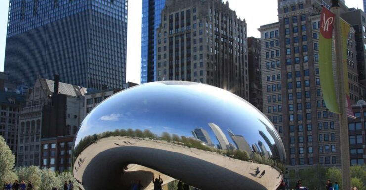 Chicago: Self-Guided Audio Tour - Tour Features and Description