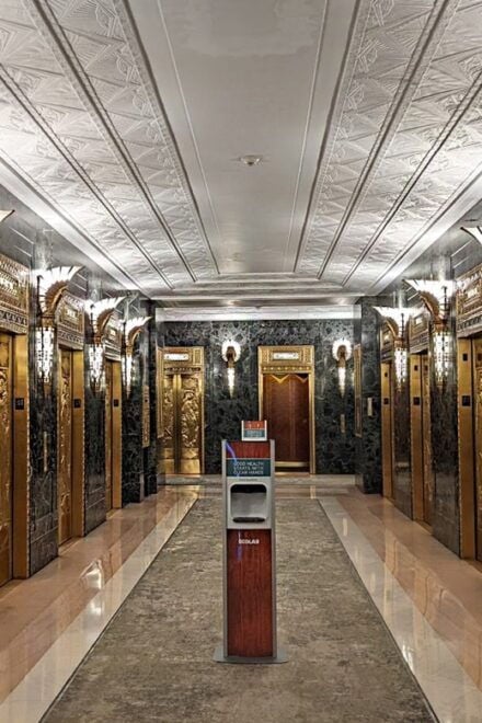 Chicago Walking Tour: See Inside Art Deco Masterpieces - The Sum Up