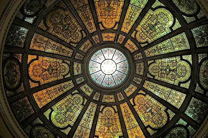 Chicago Walking Tour: Tiffany Treasures - Expert Guides