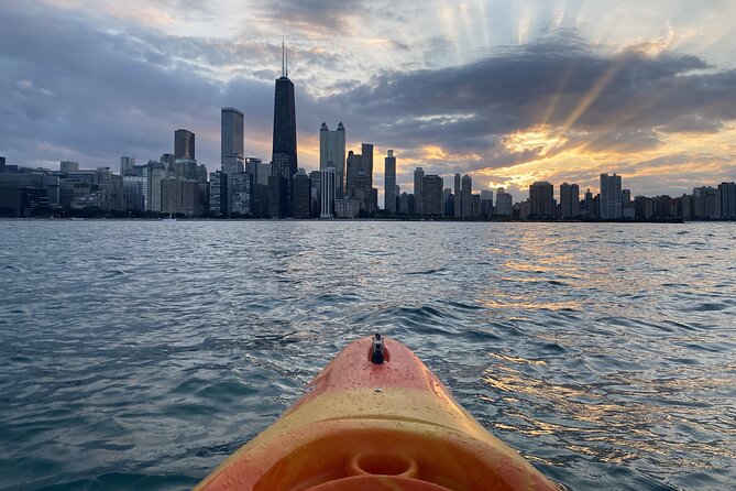 Chicagos Lake Michigan Downtown Kayak Rental at Ohio Street Beach - Inclusions and Options