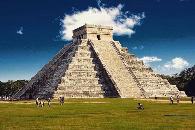 Chichen Itza Amazing tour!! 8 wonder - A Close Look at the Itinerary