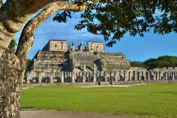Chichen Itza Audioguide Mobile App En Français - Features and Benefits for Visitors