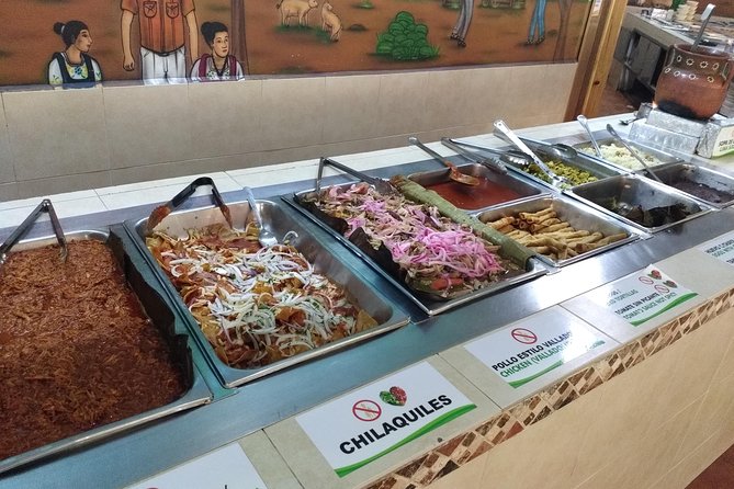 Chichen-Itza Basic, Sacreed Cenote, Lunch and Valladolid - Traveler Photos