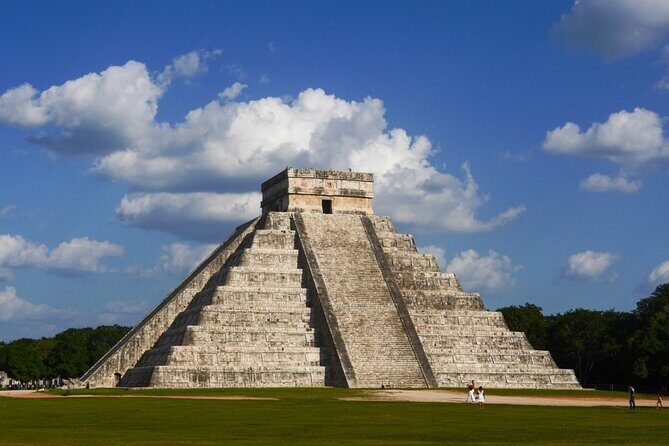 Chichen Itza, Cenote Hubiku and Ek Balam Reduced Group - Who Is This Tour Best For?