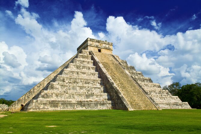 Chichen Itza, Cenote & Valladolid Full Day - Experience the Xcajum Cenote and Valladolid