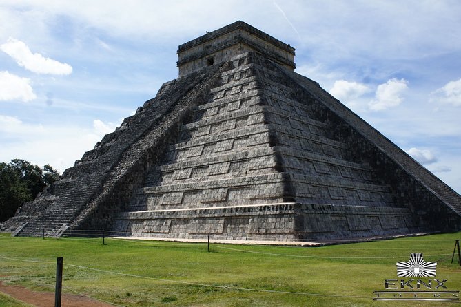 Chichen Itza Day Trip With Lunch, Valladolid & Cenote PICK up - Visit to Valladolid and Ik Kil Cenote