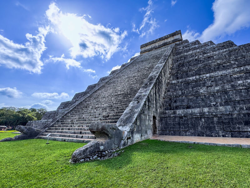 Chichen Itza, Ek Balam & Cenote Tour with Lunch - Guides, transport and the early start