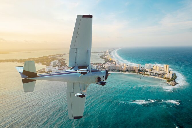 Chichén Itzá Flash: Private Flight, Private Guide, Lunch and Cenote Swim - Private Flight to Chichén Itzá