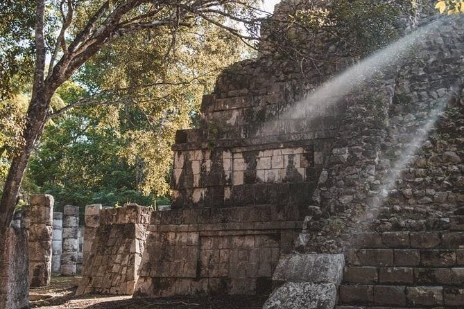 Chichen Itza Marvels: Explore the Ancient Wonders - Key Architectural Structures
