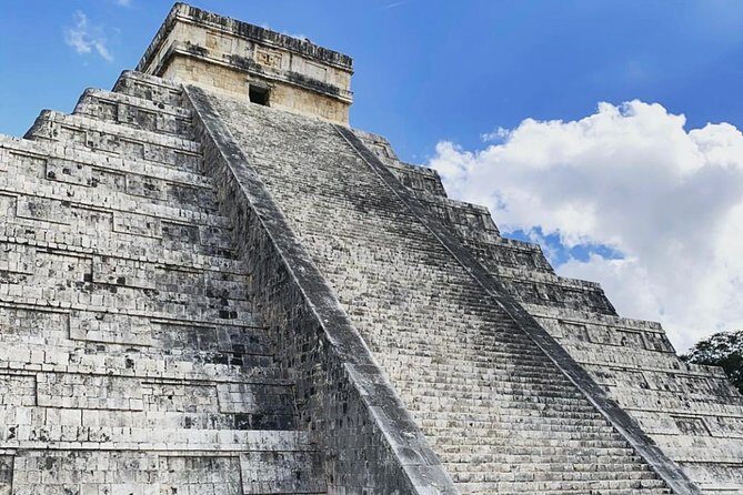 Chichen Itza Mayan adventure - Authentic Regional Cuisine and Valladolid