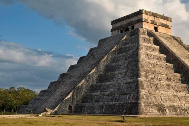 Chichen Itza: Private Tour With Cenote and Valladolid Visit - Included Services and Amenities