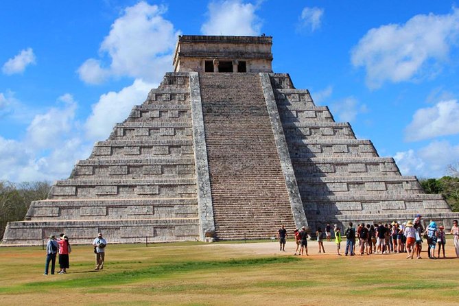 Chichen Itza Regular - Inclusions