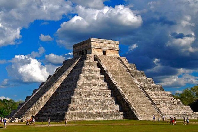 Chichen Itza the Original Tour from Cancun and Riviera Maya - The Main Event: Chichen Itza