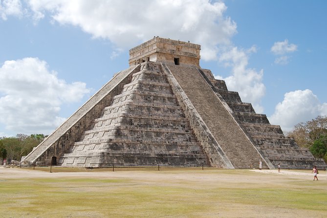 Chichen Itza Tour - Exploring the Archaeological Site