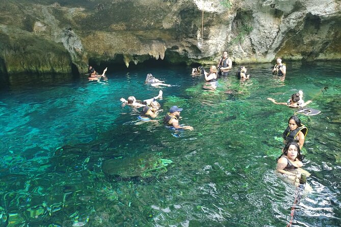 Chichen Itza Tour: Pyramids, Cenote Ik Kil & Valladolid - Meeting and Pickup Information