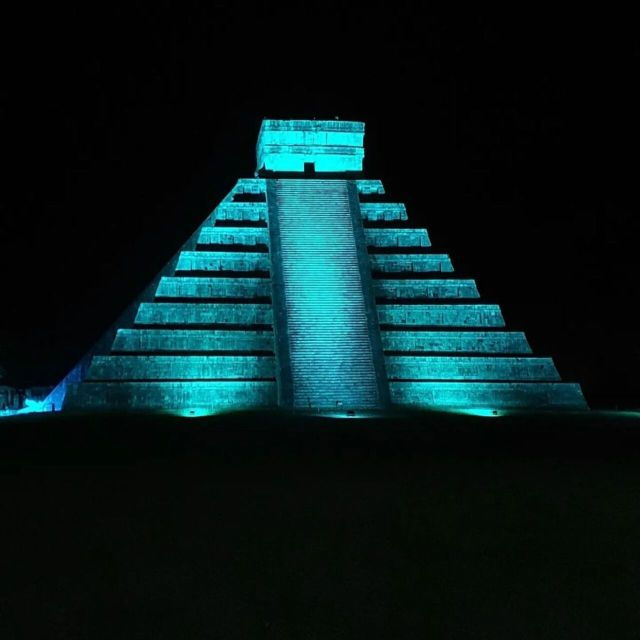 CHICHEN ITZA VIDEO MAPPING NIGHT (PRIVATE) - Live Tour Guide and Pickup