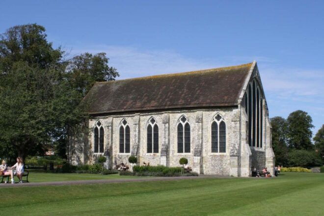 Chichester: Quirky Self-Guided Smartphone Heritage Walks - Walks Highlights