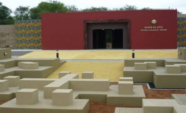 Chiclayo: Tomb of the Lord of Sipan and Site Museum Day Tour - Arrival and Pickup