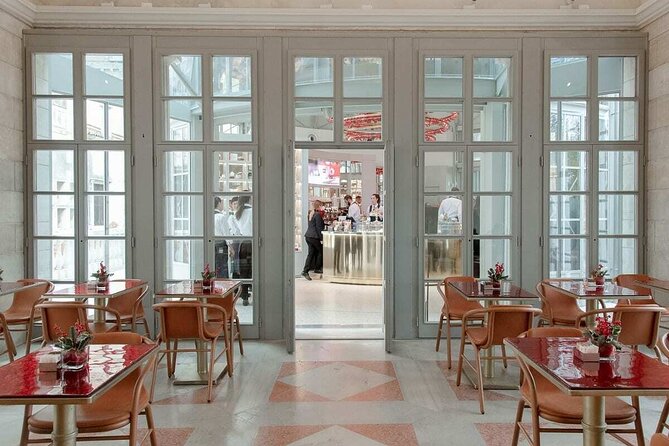 Chill Coffee & Meal Break at Illy Caffè in St. Marks Square - Good To Know