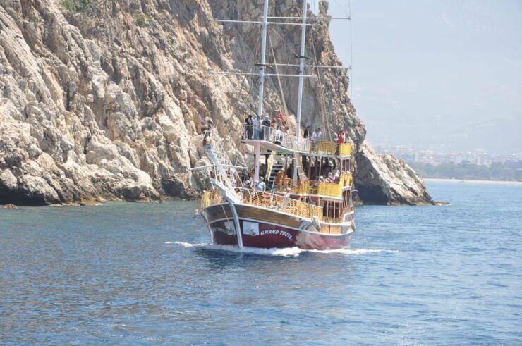 Chill & Cruise: Relaxing Boat Tour From Alanya - Key Points