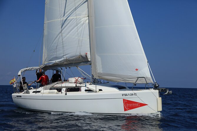 Chill Out Sailing From Barcelona - Private Tour - Friendly and Knowledgeable Staff