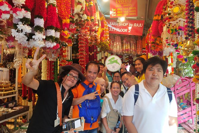 Chill Shop Chat as Local at India and China Town - Authentic Local Cuisine