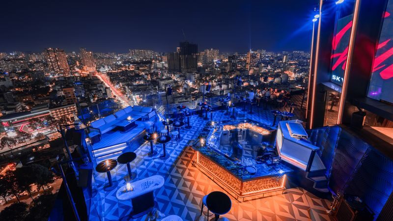 Chill Skybar: Rooftop Dining, Drinks & Dance - All-in-One in Saigon - What the price buys, and what it does not