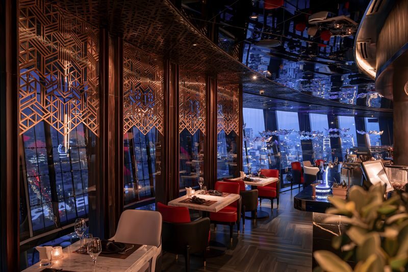 Chill Skybar: Rooftop Dining, Drinks & Dance - All-in-One in Saigon - Service, timing and the small details that matter