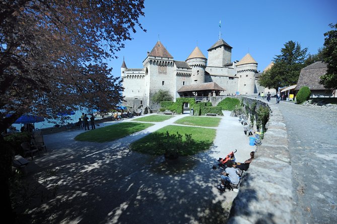 Chillon Castle Entrance Ticket in Montreux - Directions