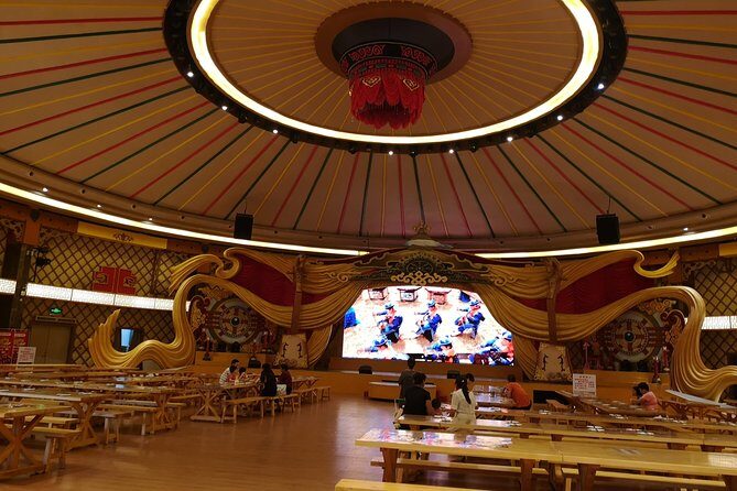 China's Minority Ethnic Culture Discovery And Shenzhen Theme Parks Visiting From Hong Kong Including Lunch - Afternoon Cultural Excursion: Splendid China & China Folk Culture Village