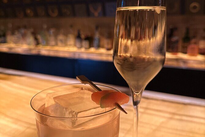 Chinatown Food Crawl and Cocktail Bar Hop in Vancouver - A Closer Look at the Vancouver Chinatown Food and Cocktail Tour