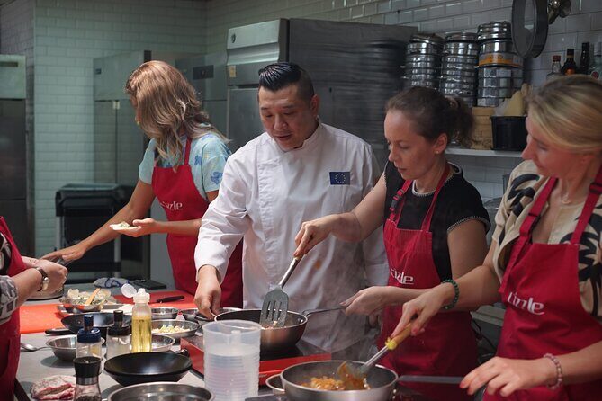 Chinese Cooking Class With Michelin Chef - Good To Know