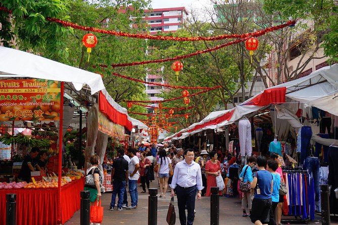Chinese New Year In Singapore - Food and Drinks During Chinese New Year