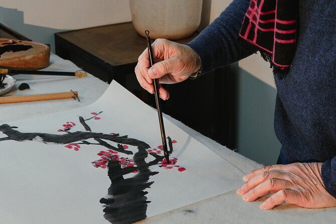 Chinese Painting with Local Master in Water Town - Good To Know