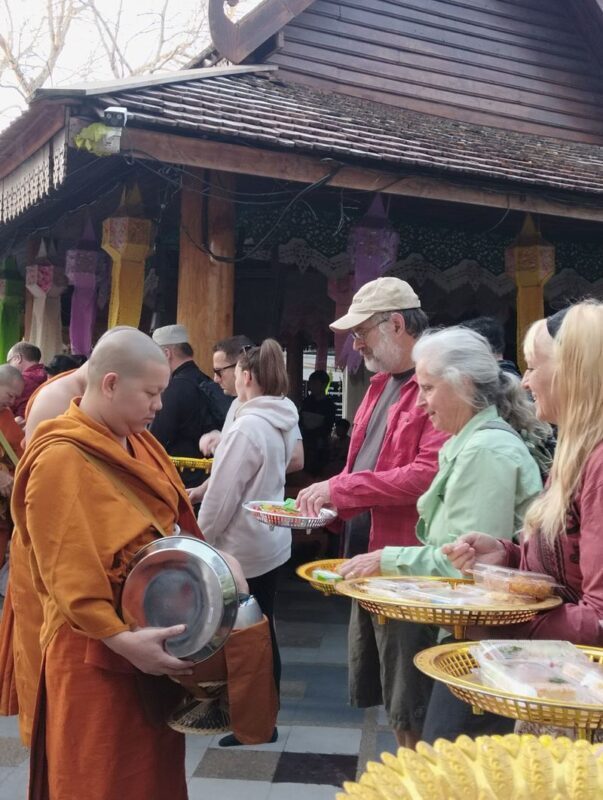 Chingmai Sunrise Hike & Cultural Traditions - Who should book this Chiang Mai sunrise hike?