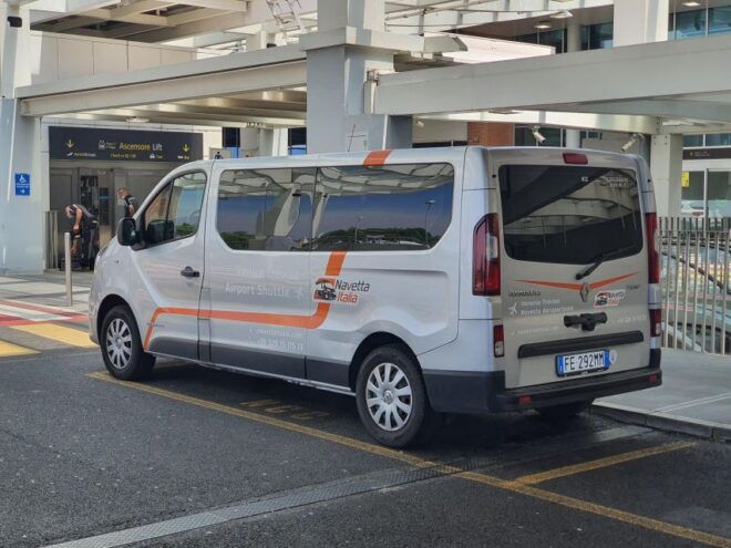 Chioggia Port: One Way Transfer to Venice, Piazzale Roma - Vehicle Information